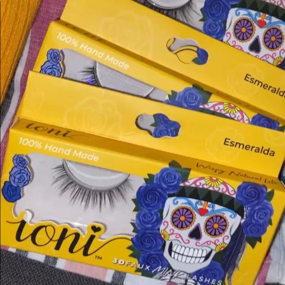 Lashes